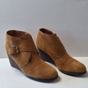 Lucky Brand Western Camel Suede Wedge Heel Ankle Booties Size 8.5